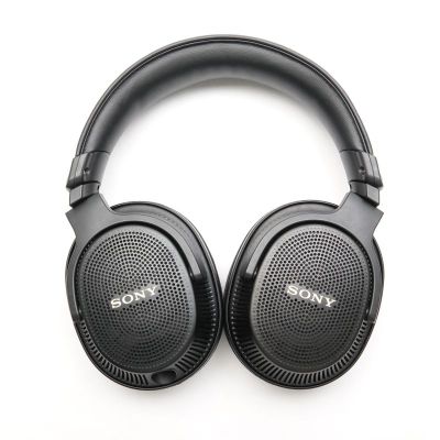 ソニー、ヘッドホン、中古（本文よく読んで下さい) ソニー、重低音リズムを正確に再現するダイナミック型ヘッドホン