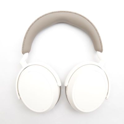 SENNHEISER MOMENTUM 4 Wireless WHITE [M4AEBT WHITE] 中古