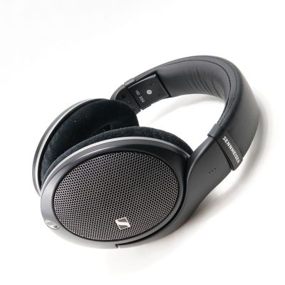 HD 550