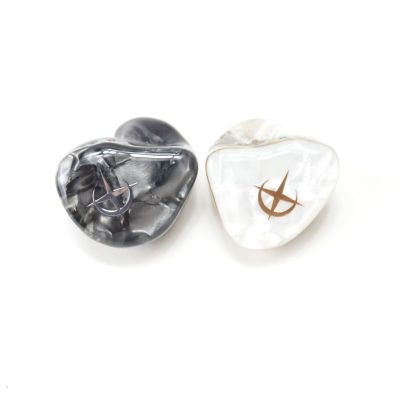 最終価格 qdc King 国内未発売品 新品 qdc EMPEROR-C [QDC-EMPEROR-C] 中古 240004014113｜中古通販フジヤ