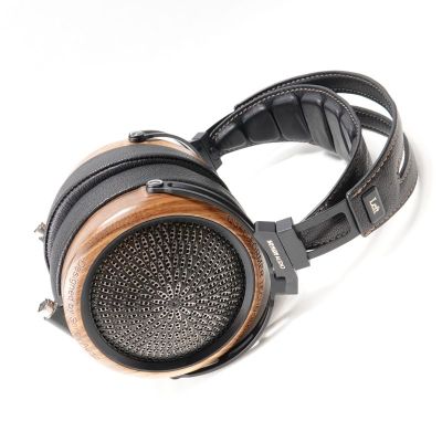 Peacock Black [SDA-PEACOCK-BLK]