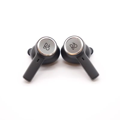 Beoplay Eleven NaturalAluminim