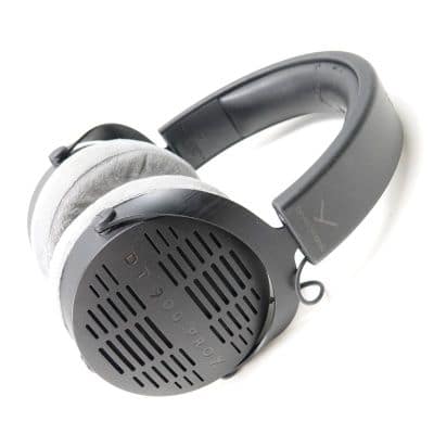 DT 900 PRO X