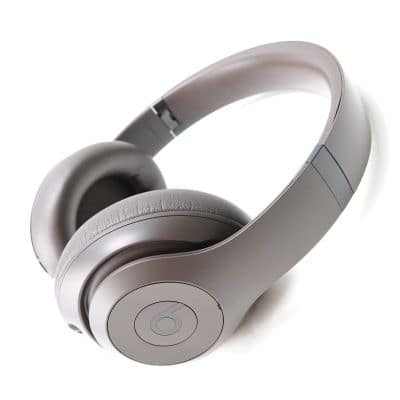 Beats Studio Proワイヤレスヘッドフォン — [MQTT3PA/A]