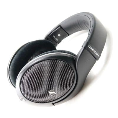 HD 550